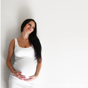 image of chiropractic treatment of a New York City pregnant patient