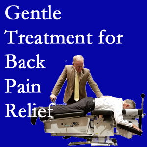 New York City back pain and disc degeneration find help at Rosenberg Wellness Center with spinal disc pressure reducing New York City spinal manipulation. 